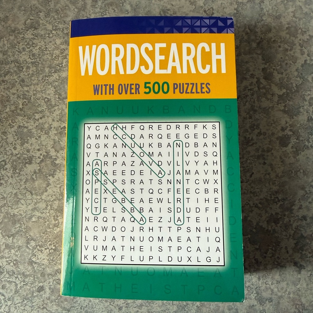 Wordsearch Puzzle pocket book